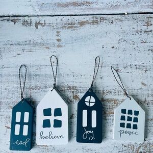 *Christmas Ornament Set of 4 Houses